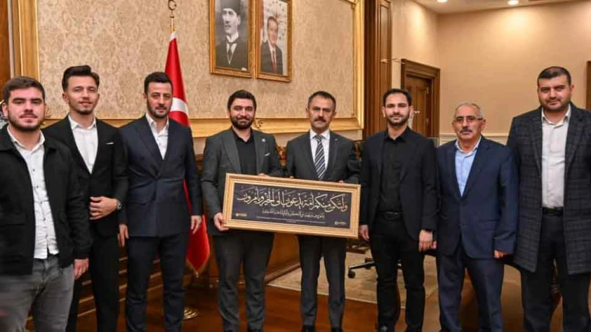 AGD KOCAELİ'DEN VALİ AKTAŞ'A ZİYARET