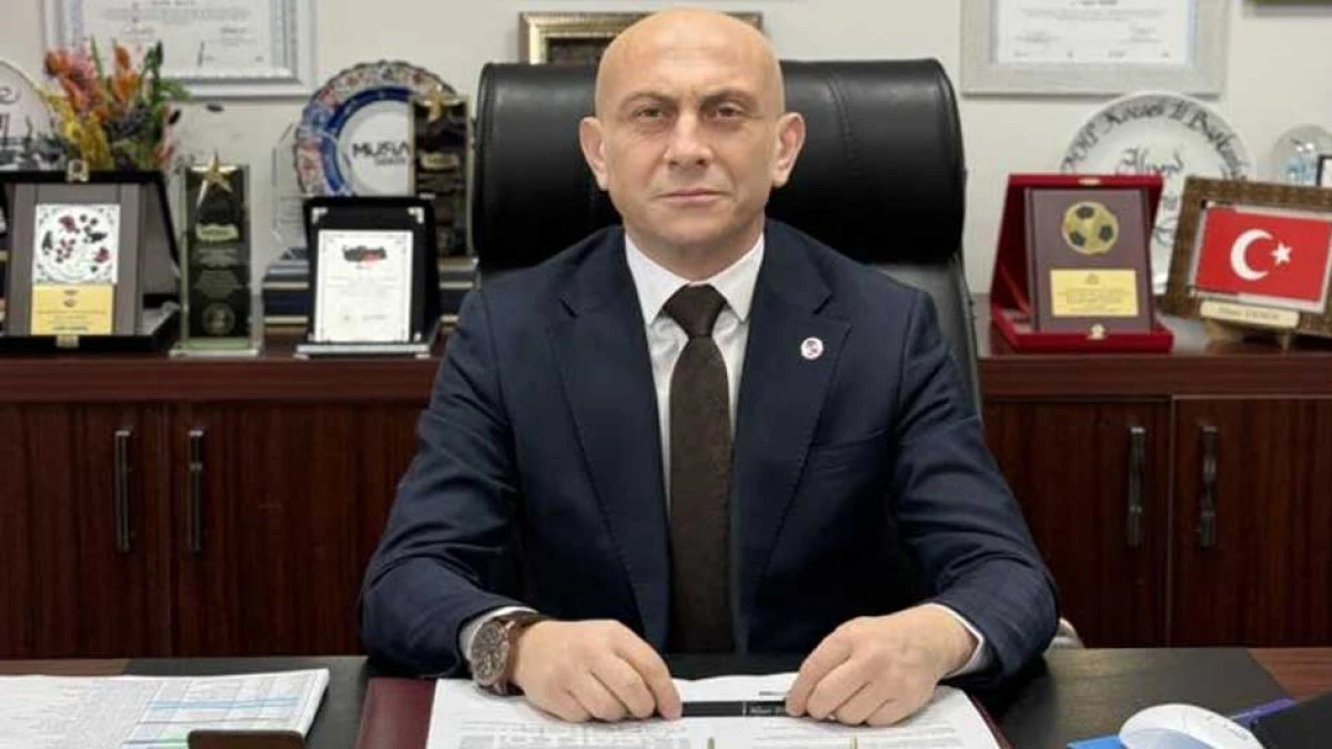 ALPER DEMİR O ESNAFLARA SAHİP &Ccedil;IKTI