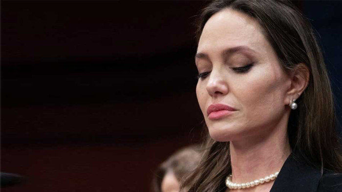 Angelina Jolie'den İsrail'in Mülteci Kampı'na saldırısına tepki