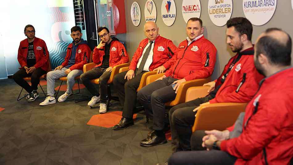 BAŞKAN BIYIK'TAN GENÇLERE DESTEK