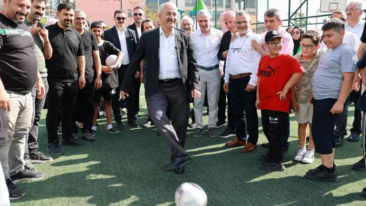 Başkan B&uuml;y&uuml;kg&ouml;z &Ccedil;ocuklarla Vakit Ge&ccedil;irmiş