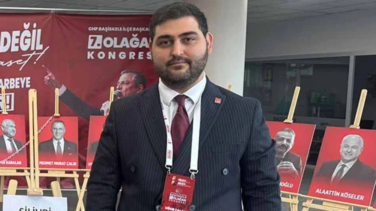 CHP Kocaeli'de mevcut ilçe başkanları güven oyu devam ediyor