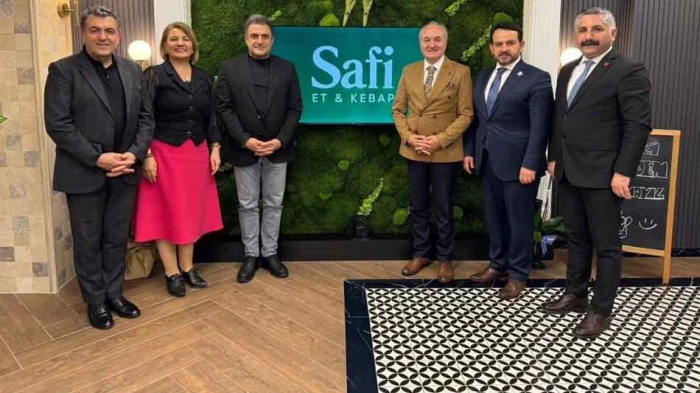 CHP'Lİ BAŞKANLARIN İZMİT BULUŞMASI