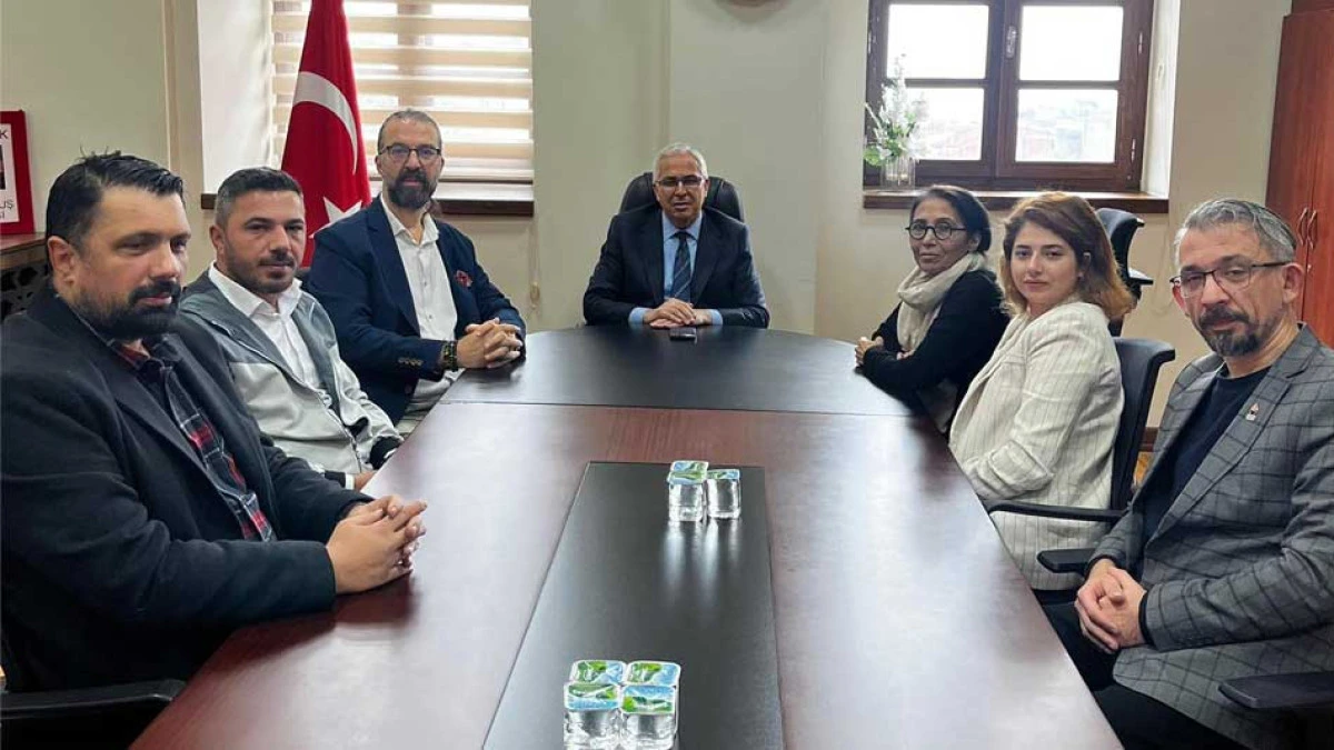 DARICA ZAFER PARTİSİ KAYMAKAMLIĞA GİTTİ