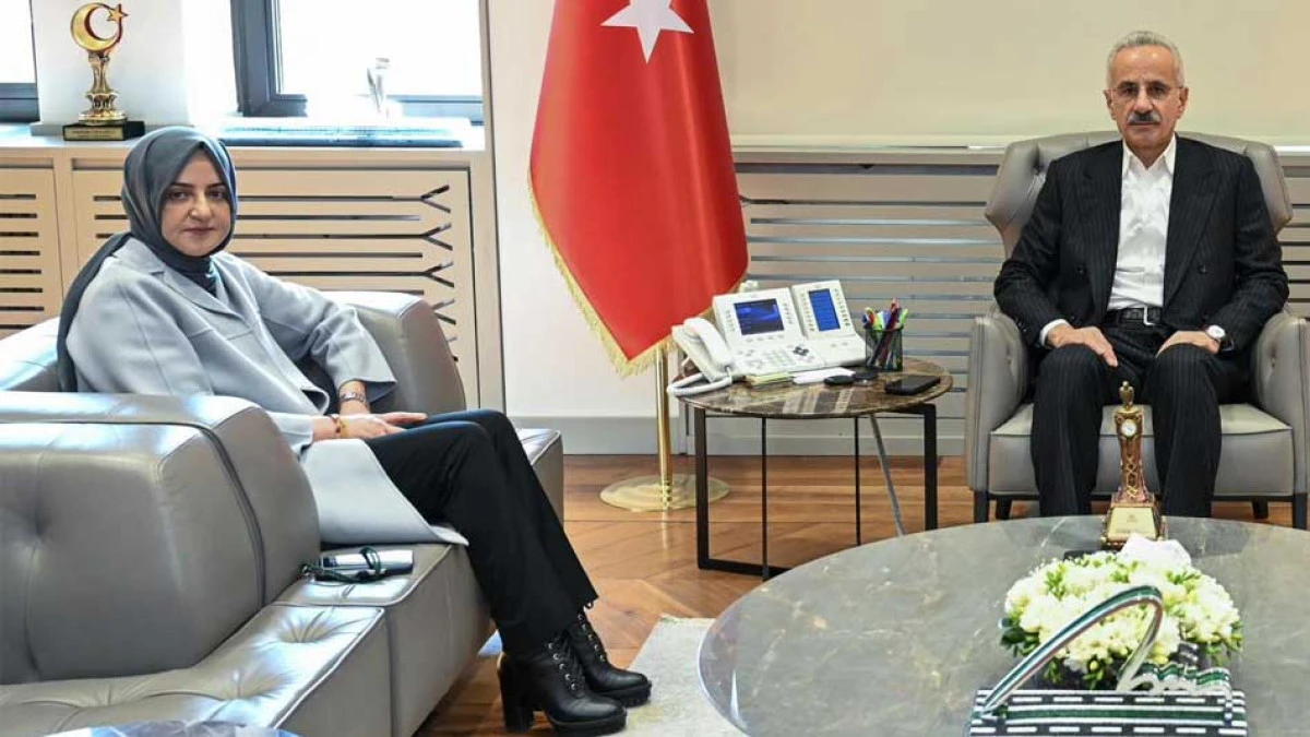 ERDOĞAN'IN BAŞDANIŞMANI ORHAN'DAN BAKAN URALOĞLU'NA ZİYARET