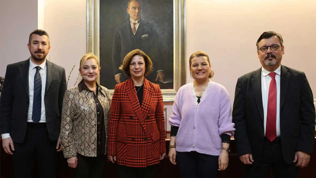 FATMA KAPLAN H&Uuml;RRİYET B&Uuml;Y&Uuml;KŞEHİR BELEDİYESİNE GİTTİ