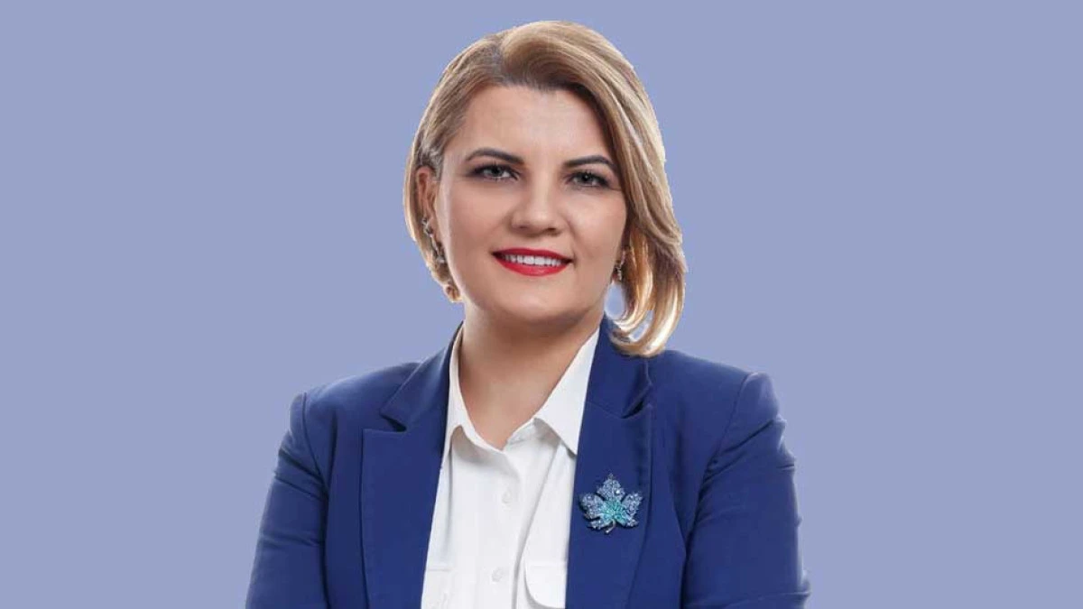 FATMA KAPLAN H&Uuml;RRİYET'İN PARTİLİLERİ İLE KAVGASI Hİ&Ccedil; BİTMİYOR!