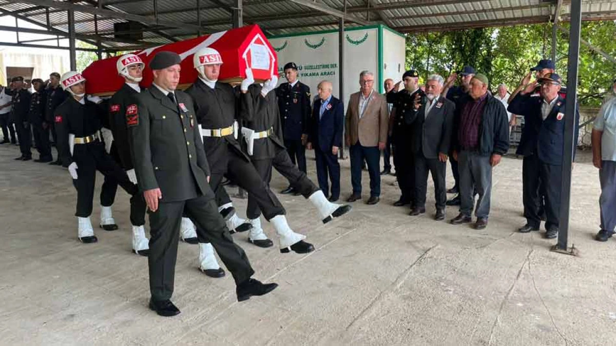 GAZİ REMZİ KAR SON YOLCULUĞUNA UĞURLANDI