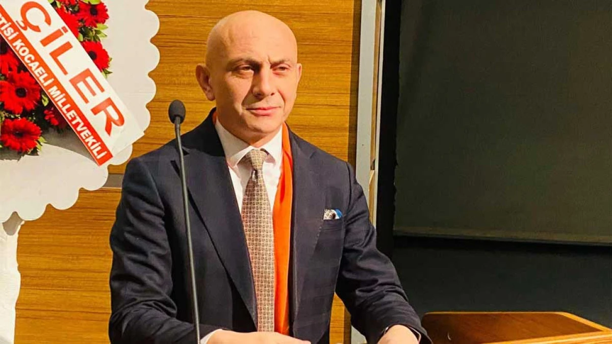 GEBZELİ ESNAFLAR BAŞKANLARINI SE&Ccedil;TİLER