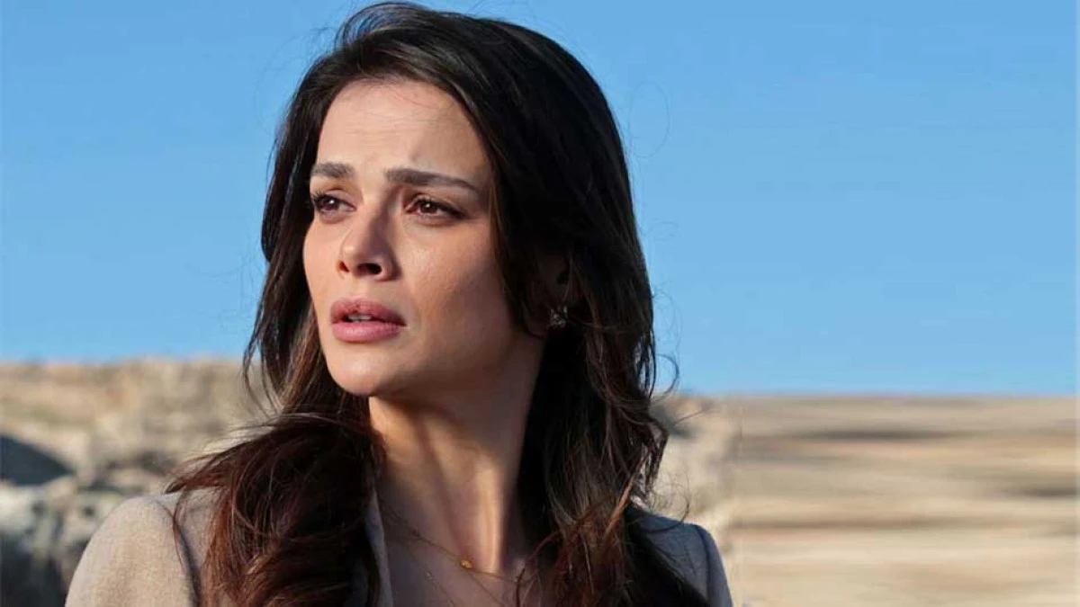 G&ouml;zaltı kararı verilen Uzak Şehir dizisi oyuncusu Sinem &Uuml;nsal'dan ilk a&ccedil;ıklama