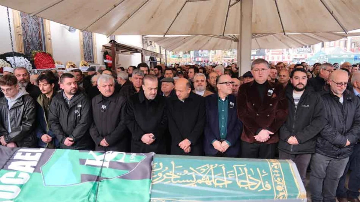 İSMET &Ccedil;İĞİT SON YOLCULUĞUNA UĞURLANDI