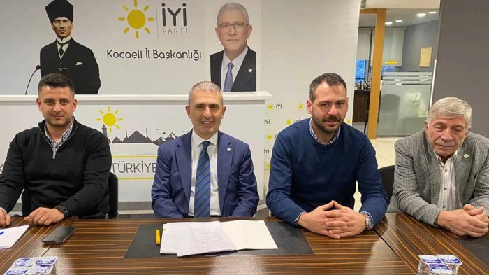 İYİ PARTİ KOCAELİ'NİN YENİ A TAKIMI BELLİ OLDU