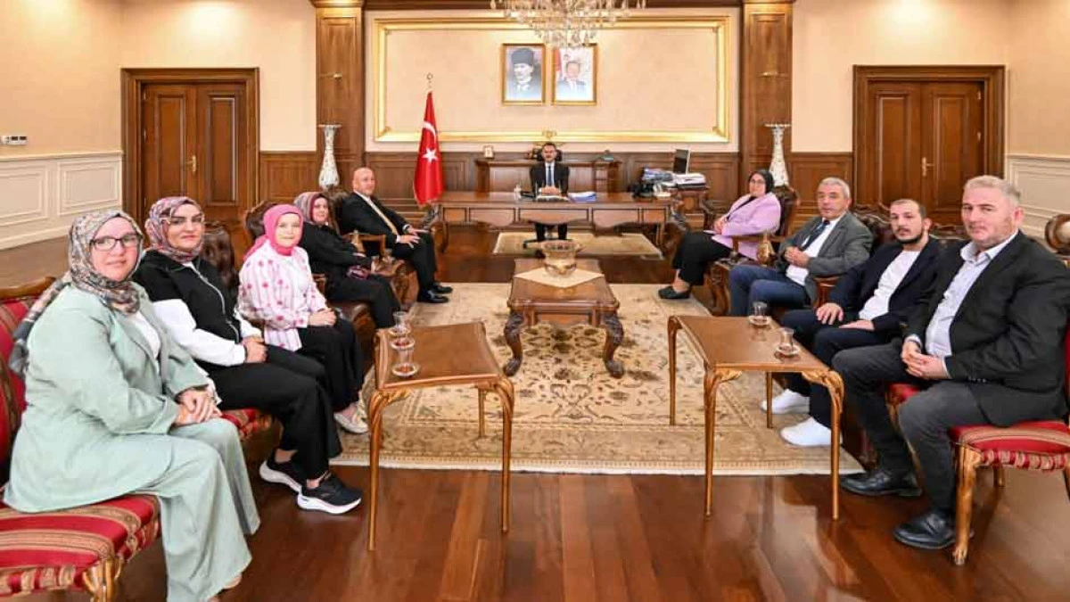 Kocaeli Giresun Dernekler Federasyonundan Vali Aktaş'a Ziyaret