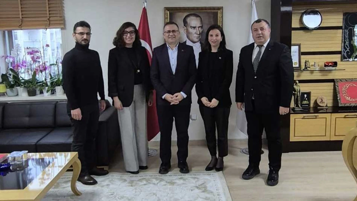 Kocaeli Mimarlar Odası&rsquo;ndan Başkan G&ouml;kce&rsquo;ye Ziyaret 