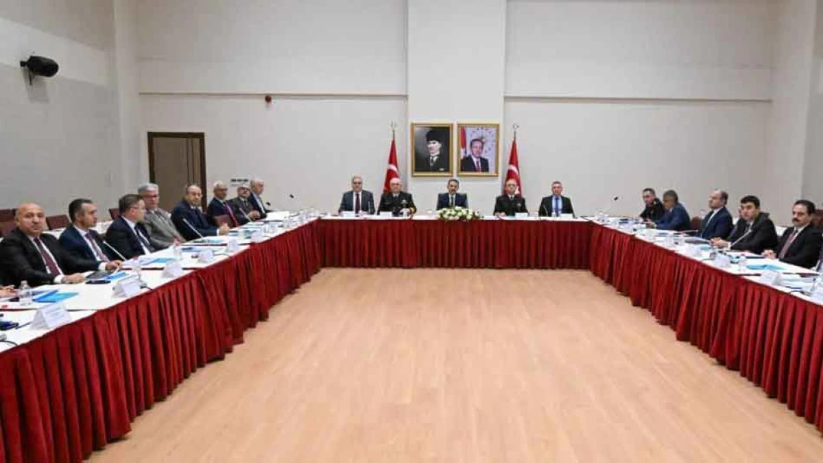 KOCAELİ'NİN GÜVENLİK VE ASAYİŞİ MASAYA YATIRILDI