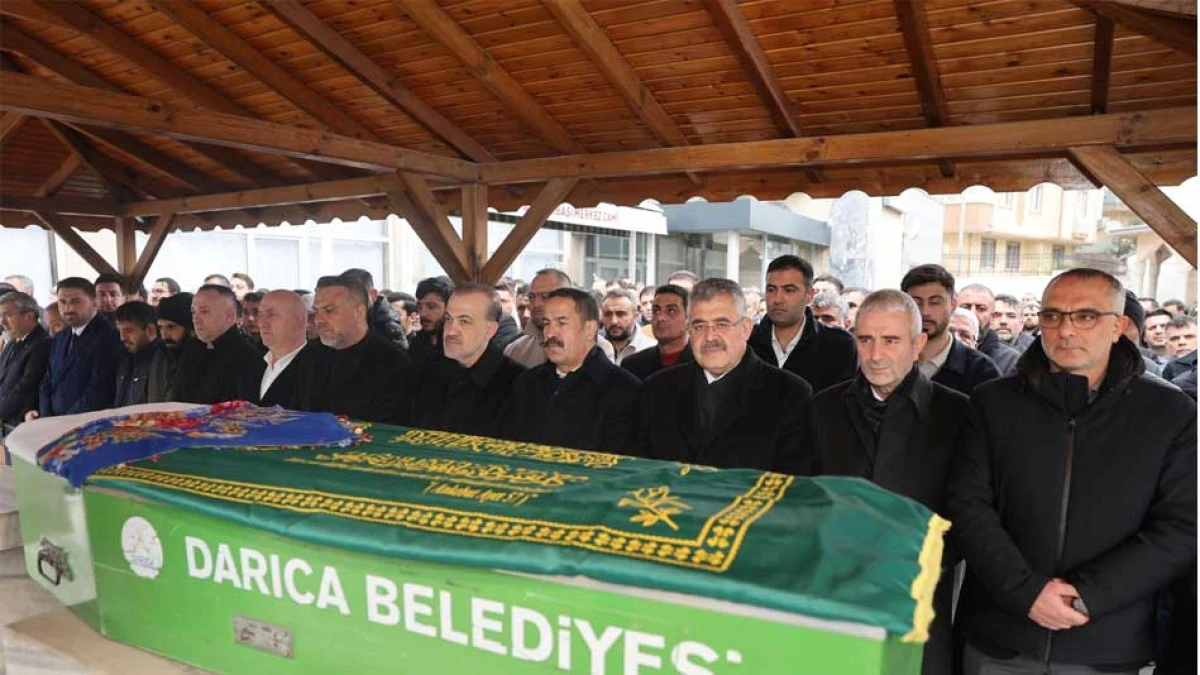 K&Ouml;KSAL ŞAKAR'I YALNIZ BIRAKMADILAR