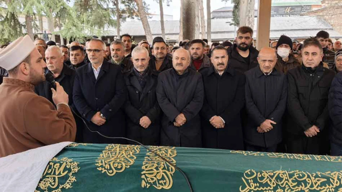 MEHMET ALİ OKUR'UN ACISINI PAYLAŞTILAR