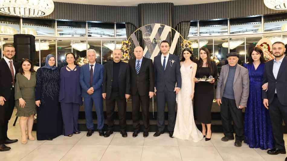 YÜKSEL ERCAN'IN KIZI NİŞANLANDI